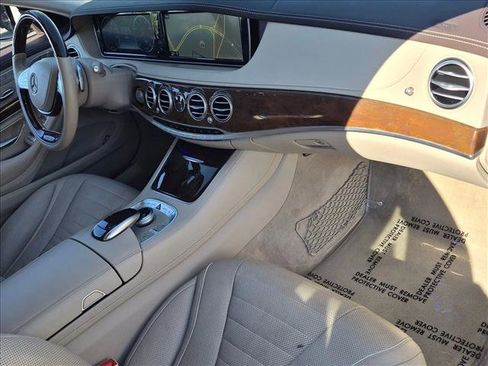 Used 2016 Mercedes-Benz S 550 4MATIC Sedan image 21