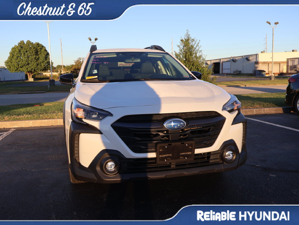 Used 2024 Subaru Outback Premium AWD/4WD image 4