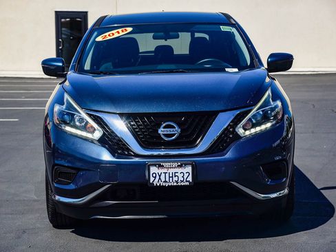 Used 2018 Nissan Murano S image 2