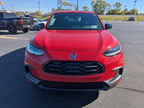 New 2026 Honda HR-V Sport image 4