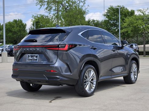 Used 2025 Lexus NX 350 AWD w/ Accessory Package (2T) image 5