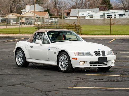 Used 2001 BMW Z3 3.0i image 3