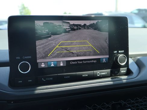 Used 2023 Honda Accord EX image 37