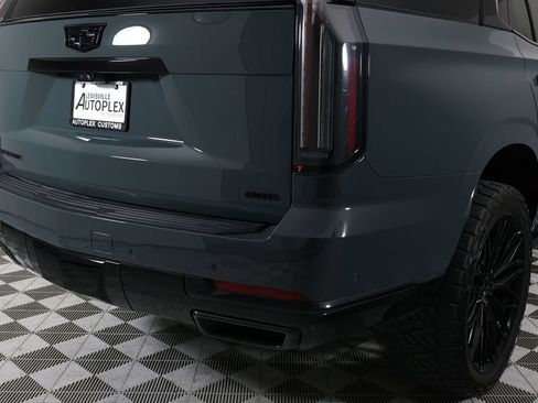 Used 2025 Cadillac Escalade Sport w/ Touring Package AWD/4WD image 53