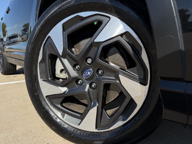 Used 2024 Subaru Crosstrek 2.5i Limited w/ Crosstrek Mirror Package AWD/4WD image 8