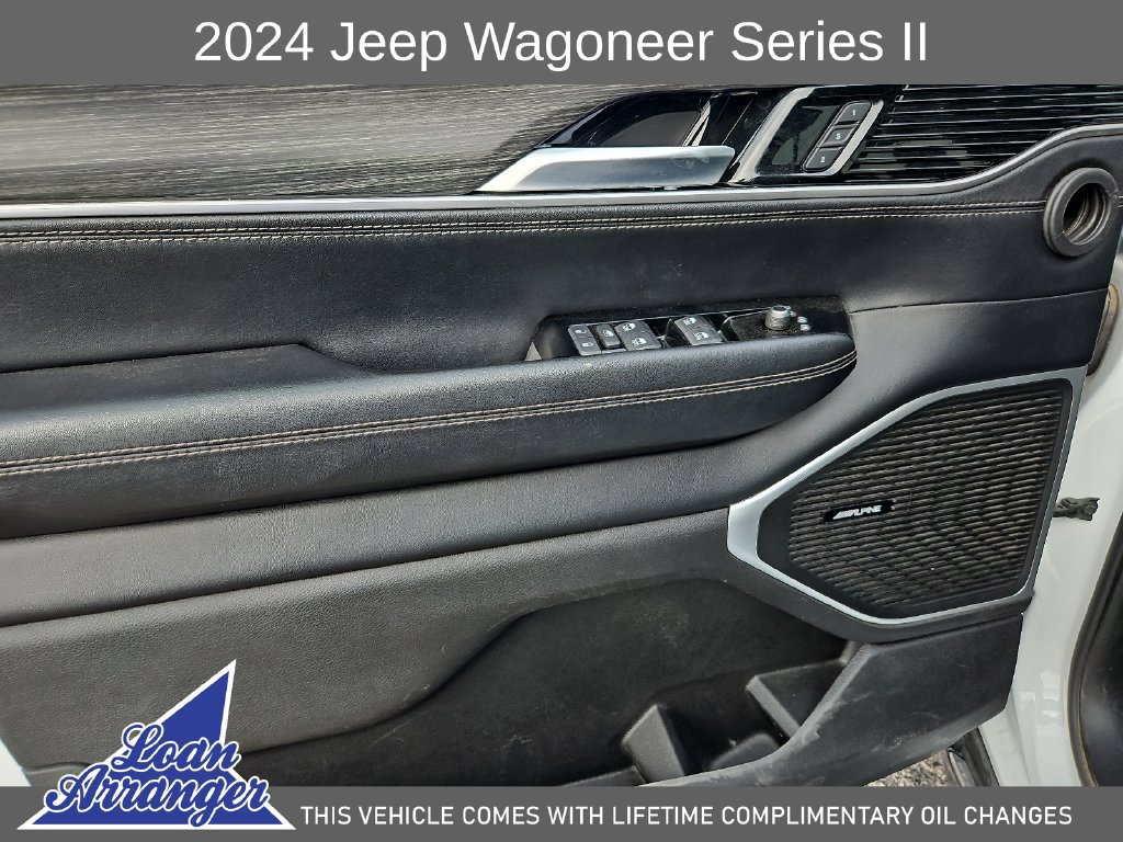 Used 2024 Jeep Wagoneer Series II w/ Flexible Seating Group RWD image 21