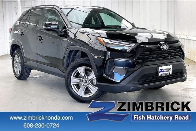 Used 2024 Toyota RAV4 XLE AWD/4WD image 1