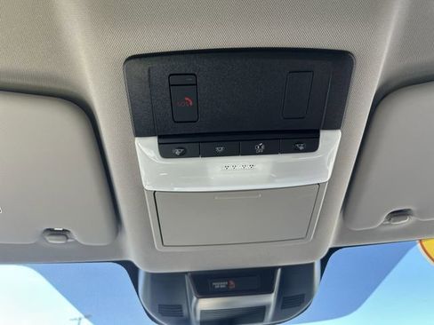 Certified 2024 Nissan Rogue SL image 17