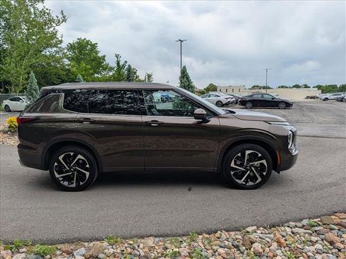 Used 2024 Mitsubishi Outlander SEL AWD/4WD image 6