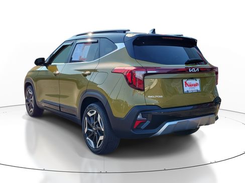 Used 2024 Kia Seltos SX AWD/4WD image 3