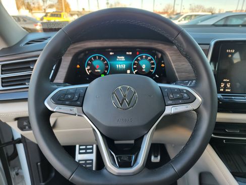 New 2026 Volkswagen Atlas SEL Premium R-Line AWD/4WD image 10