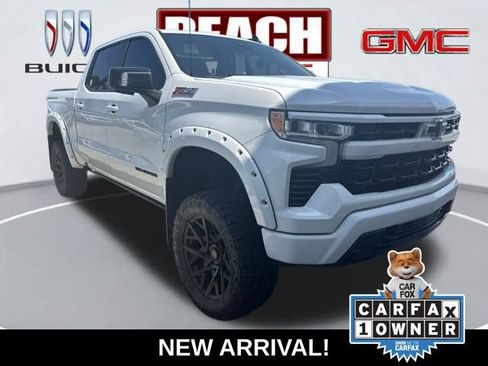 Used 2022 Chevrolet Silverado 1500 RST w/ Convenience Package II AWD/4WD image 1