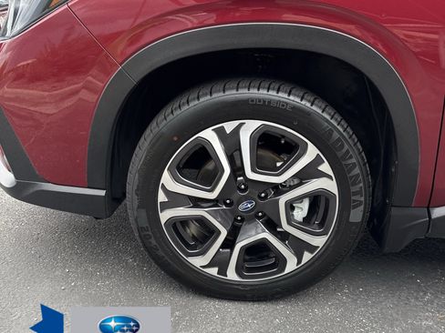 Used 2025 Subaru Ascent Touring w/ Popular Package #1 AWD/4WD image 38
