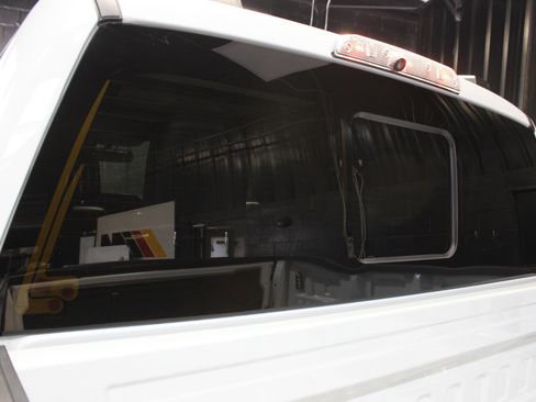 Used 2023 Ford F150 Raptor w/ Raptor Carbon Fiber Package image 15