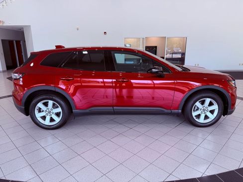 Used 2025 Honda Prologue EX image 14