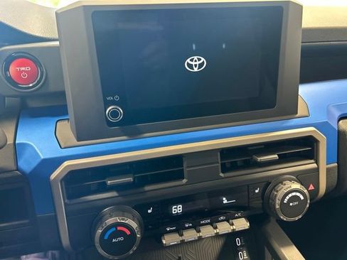 Used 2026 Toyota Tacoma TRD Off-Road AWD/4WD image 20