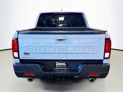 New 2026 Honda Ridgeline RTL image 12
