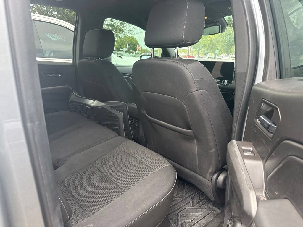 Used 2023 GMC Canyon Elevation w/ Convenience Package RWD image 9