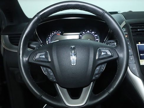 Used 2017 Lincoln MKC Premiere image 21