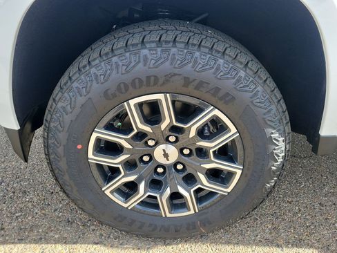 New 2026 Chevrolet Colorado Z71 image 33