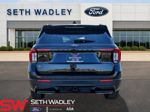 Used 2025 Ford Explorer ST-Line w/ Premium Package image 6