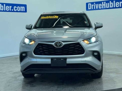 Used 2024 Toyota RAV4 LE image 3