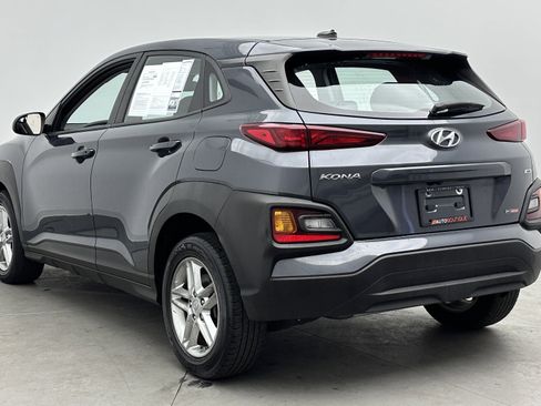 Used 2021 Hyundai Kona SE image 5