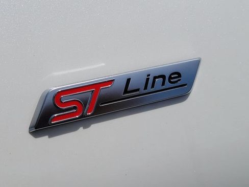 Certified 2025 Ford Explorer ST-Line w/ Premium Package RWD image 7