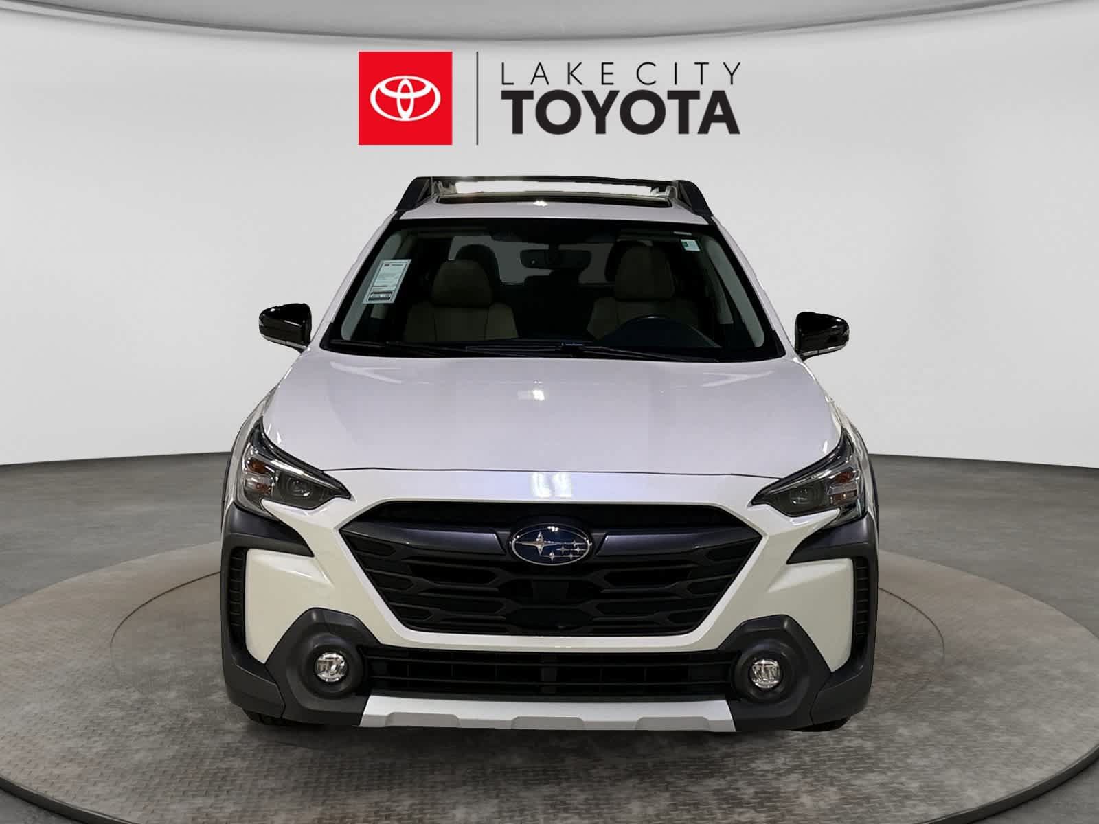 Used 2023 Subaru Outback Limited AWD/4WD image 14