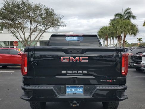 Certified 2025 GMC Sierra 1500 AT4X image 13