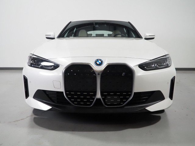 Used 2023 BMW i4 eDrive40 RWD image 59