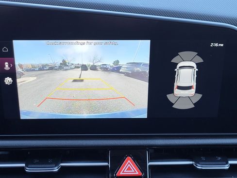 Used 2023 Kia Niro SX Touring image 24