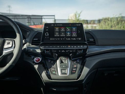 New 2026 Honda Odyssey Elite image 18
