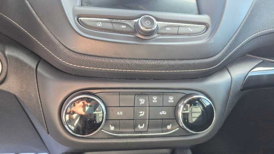 Used 2022 Chevrolet TrailBlazer ACTIV AWD/4WD image 19