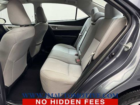 Used 2015 Toyota Corolla LE image 14