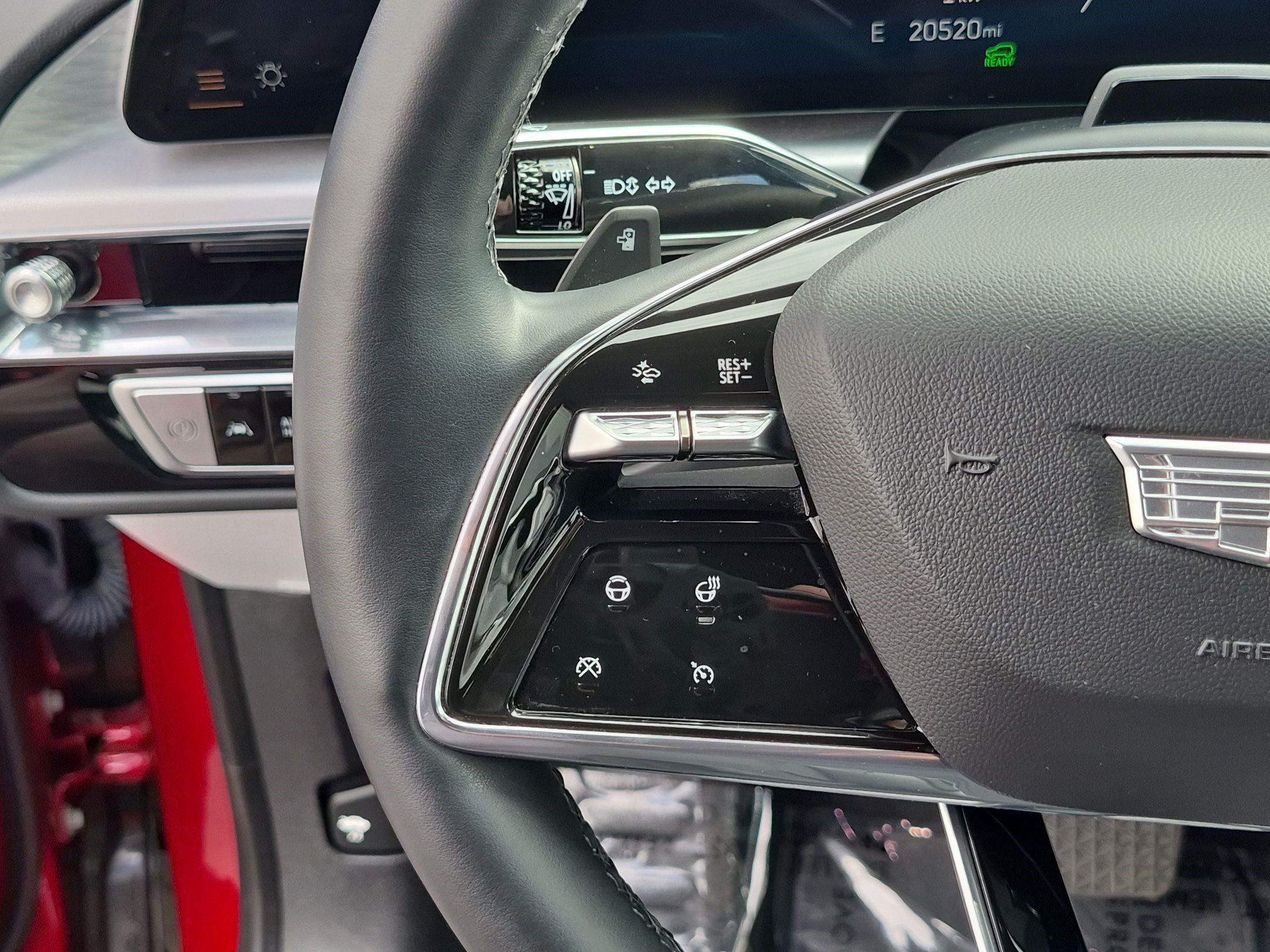 Used 2024 Cadillac Lyriq Sport RWD image 19