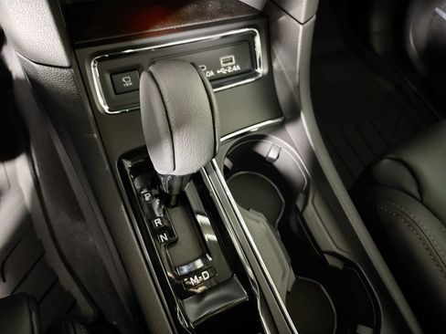 New 2026 Subaru Ascent Limited Bronze image 18