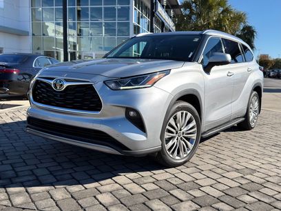 Used 2022 Toyota Highlander Platinum