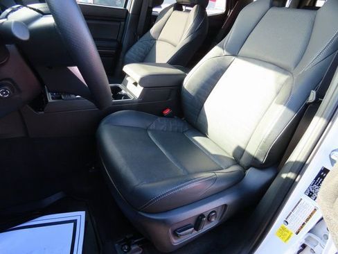 Used 2025 Toyota 4Runner TRD Off-Road Premium image 48