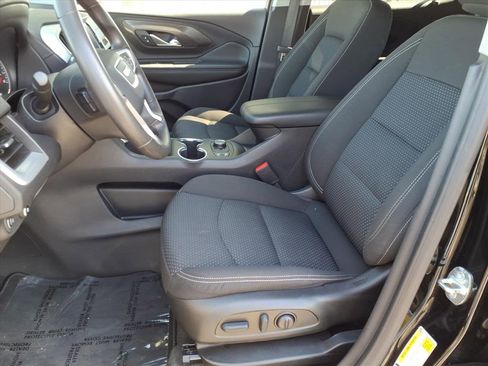 Used 2022 GMC Terrain SLE w/ Driver Convenience Package image 14