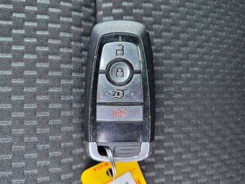 Used 2024 Ford Escape ST-Line FWD image 29