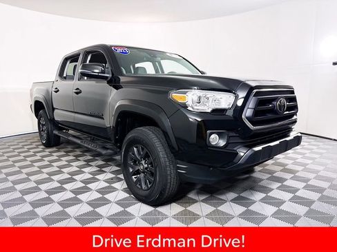 Used 2023 Toyota Tacoma SR5 w/ Technology Package AWD/4WD image 1
