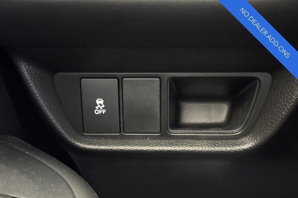 Certified 2027 Honda HR-V LX image 30