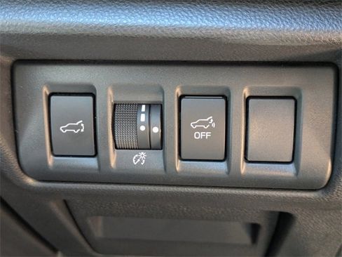 Used 2024 Subaru Outback Limited image 25