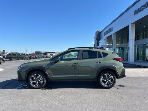 Certified 2026 Subaru Crosstrek 2.5i Premium AWD/4WD image 3