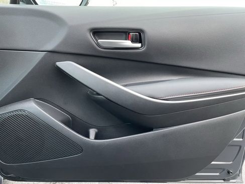 Used 2023 Toyota Corolla SE image 23