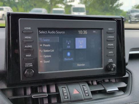 Used 2019 Toyota RAV4 XLE Premium w/ Cold Weather Package AWD/4WD image 30