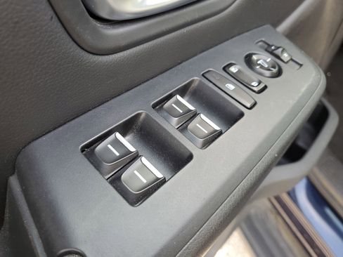 Used 2023 Honda Pilot Sport image 25