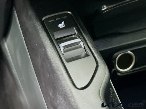 Certified 2025 Kia Telluride S AWD/4WD image 20