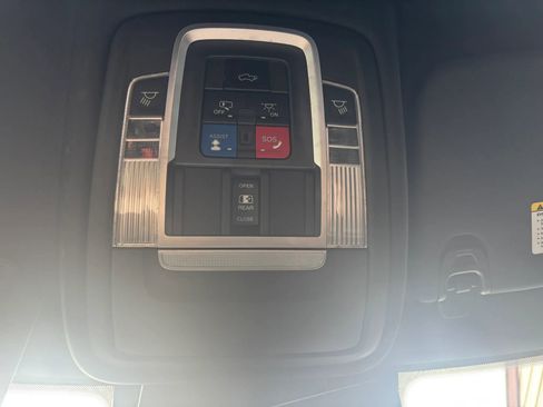 Used 2021 RAM 1500 Laramie image 26